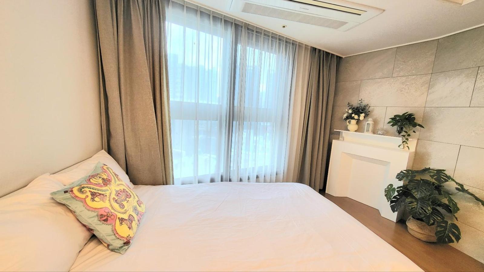 Haeundae Lavender House-Irua Hotel Busan Bagian luar foto