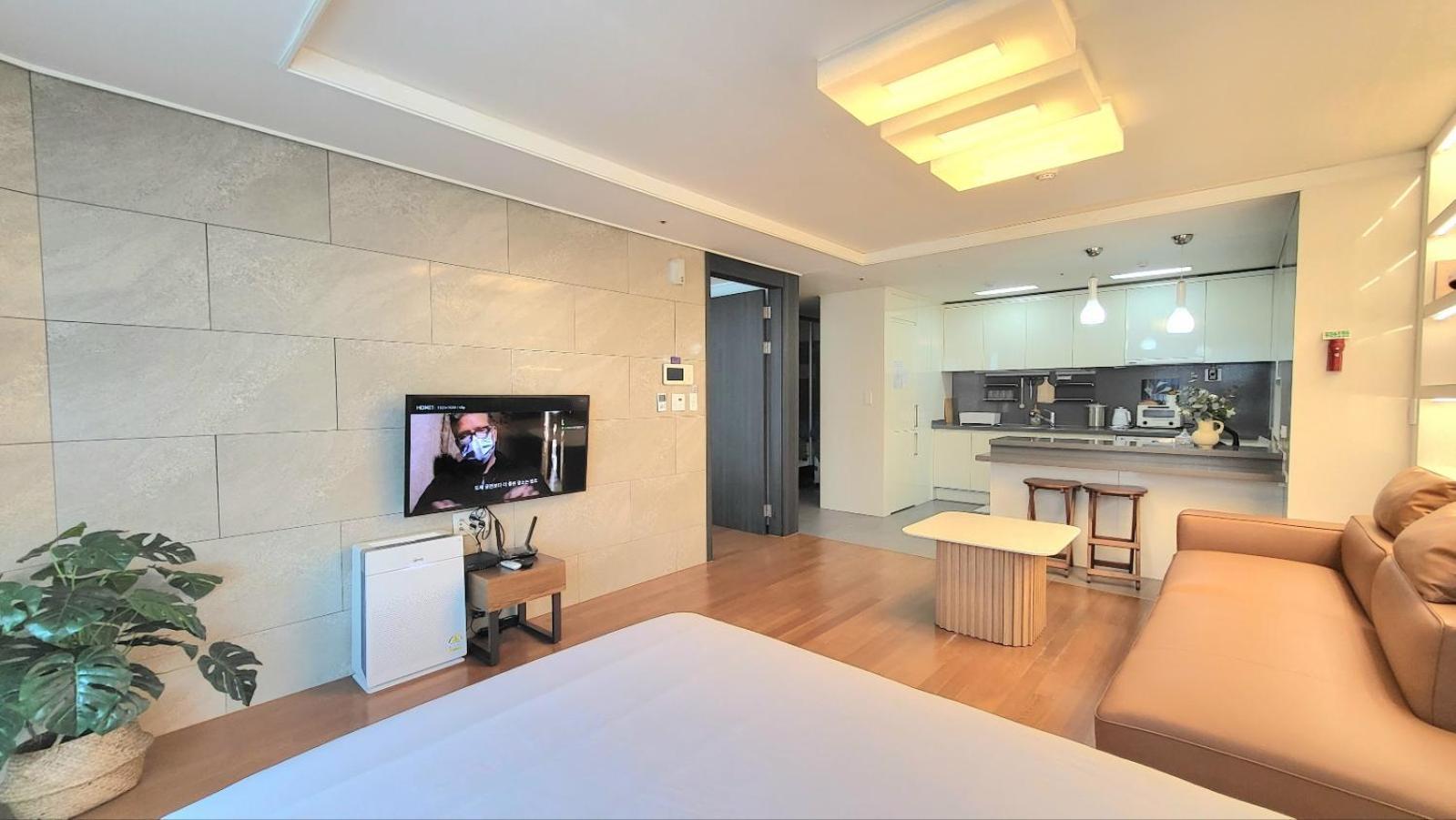 Haeundae Lavender House-Irua Hotel Busan Bagian luar foto