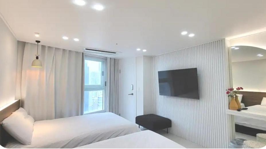 Haeundae Lavender House-Irua Hotel Busan Bagian luar foto